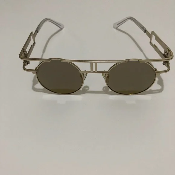 Esq | Accessories | Esq Retro Sunglasses | Poshmark display picture 1